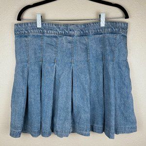 H&M Divided Denim Skirt Pleated Mini Light Wash Size 14 XL